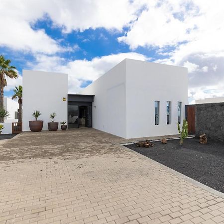 Villa Serenity Tías Exterior foto