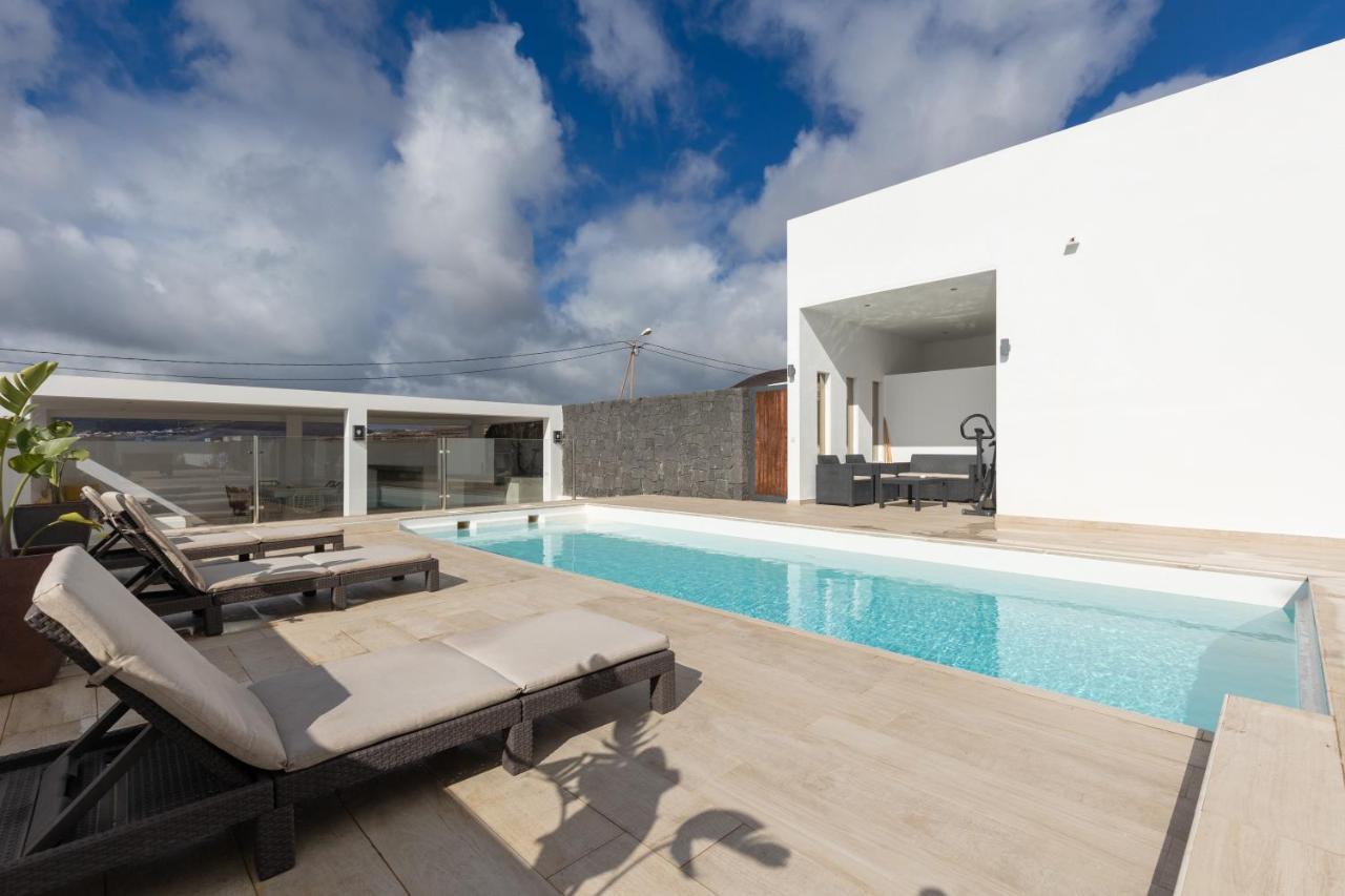 Villa Serenity Tías Exterior foto