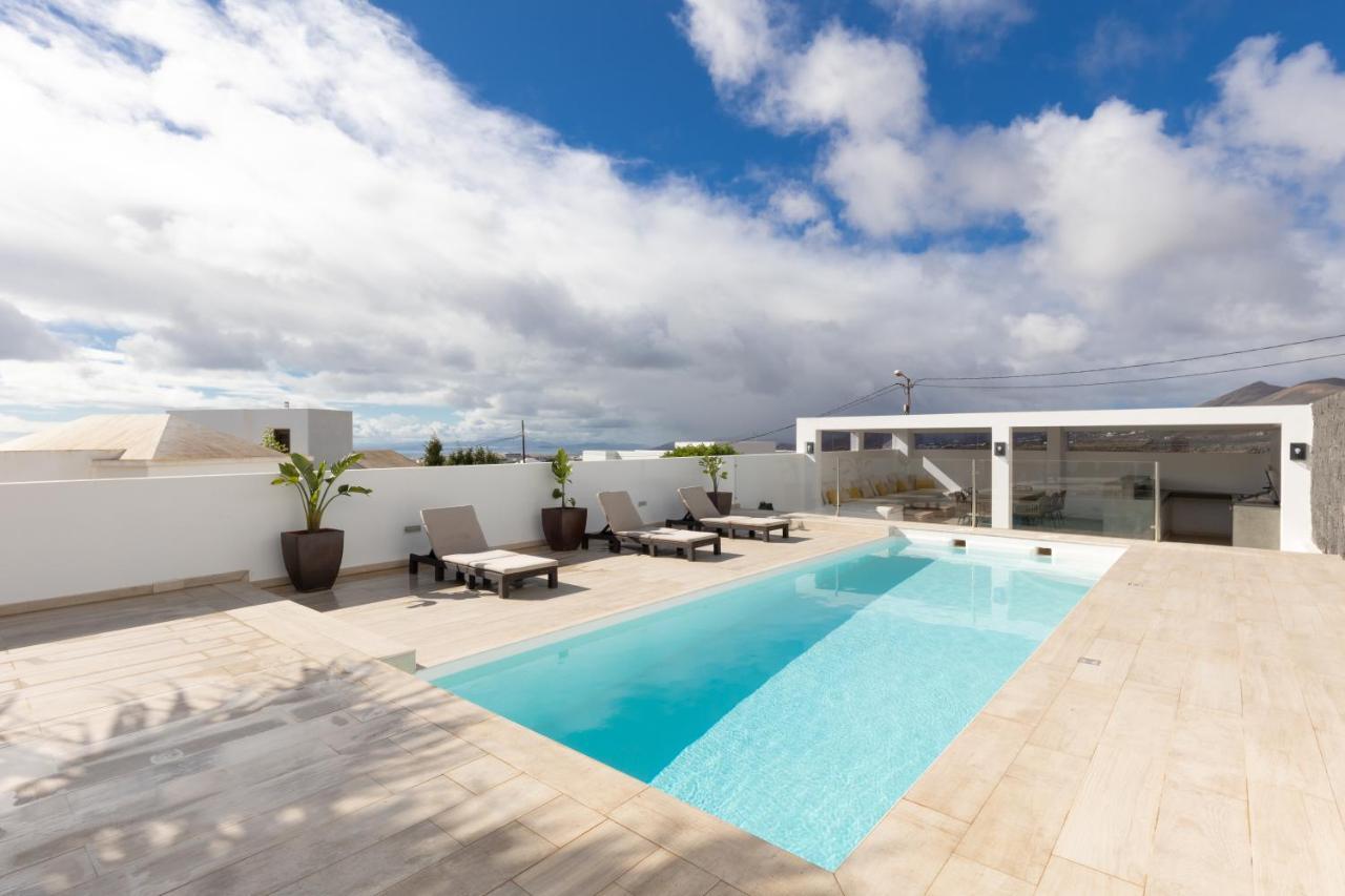 Villa Serenity Tías Exterior foto