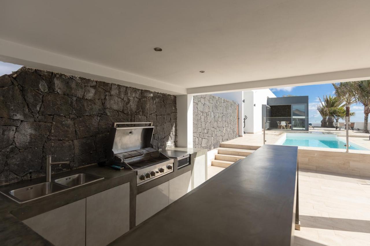 Villa Serenity Tías Exterior foto