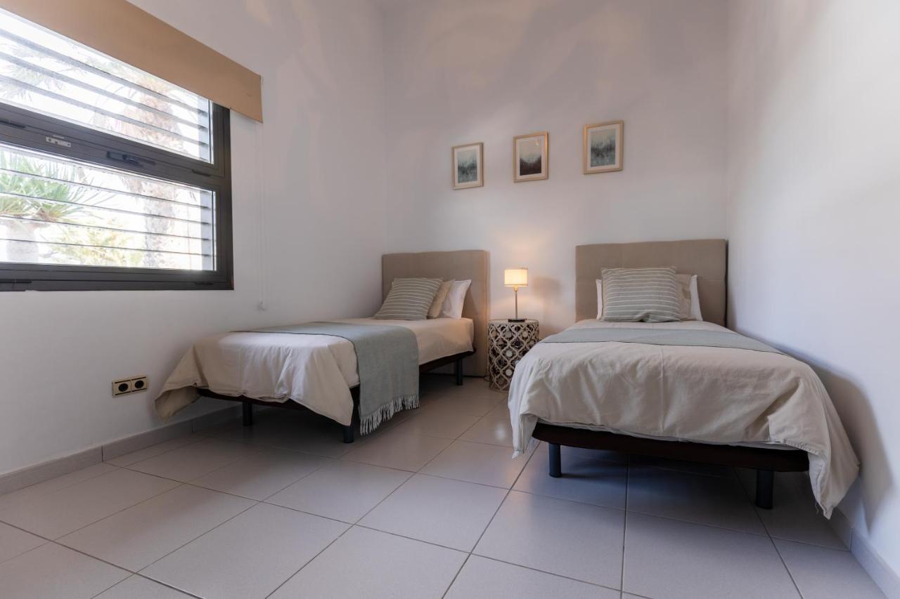 Villa Serenity Tías Exterior foto