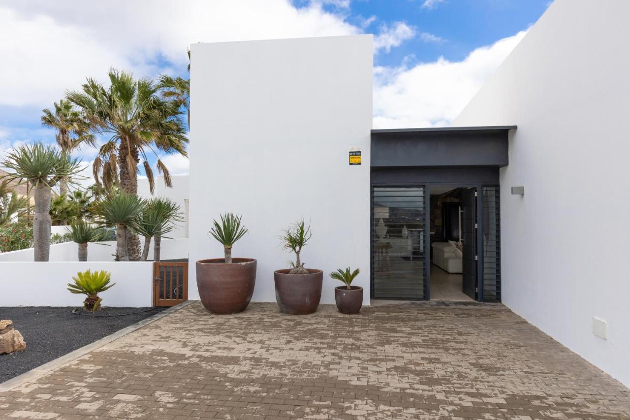 Villa Serenity Tías Exterior foto